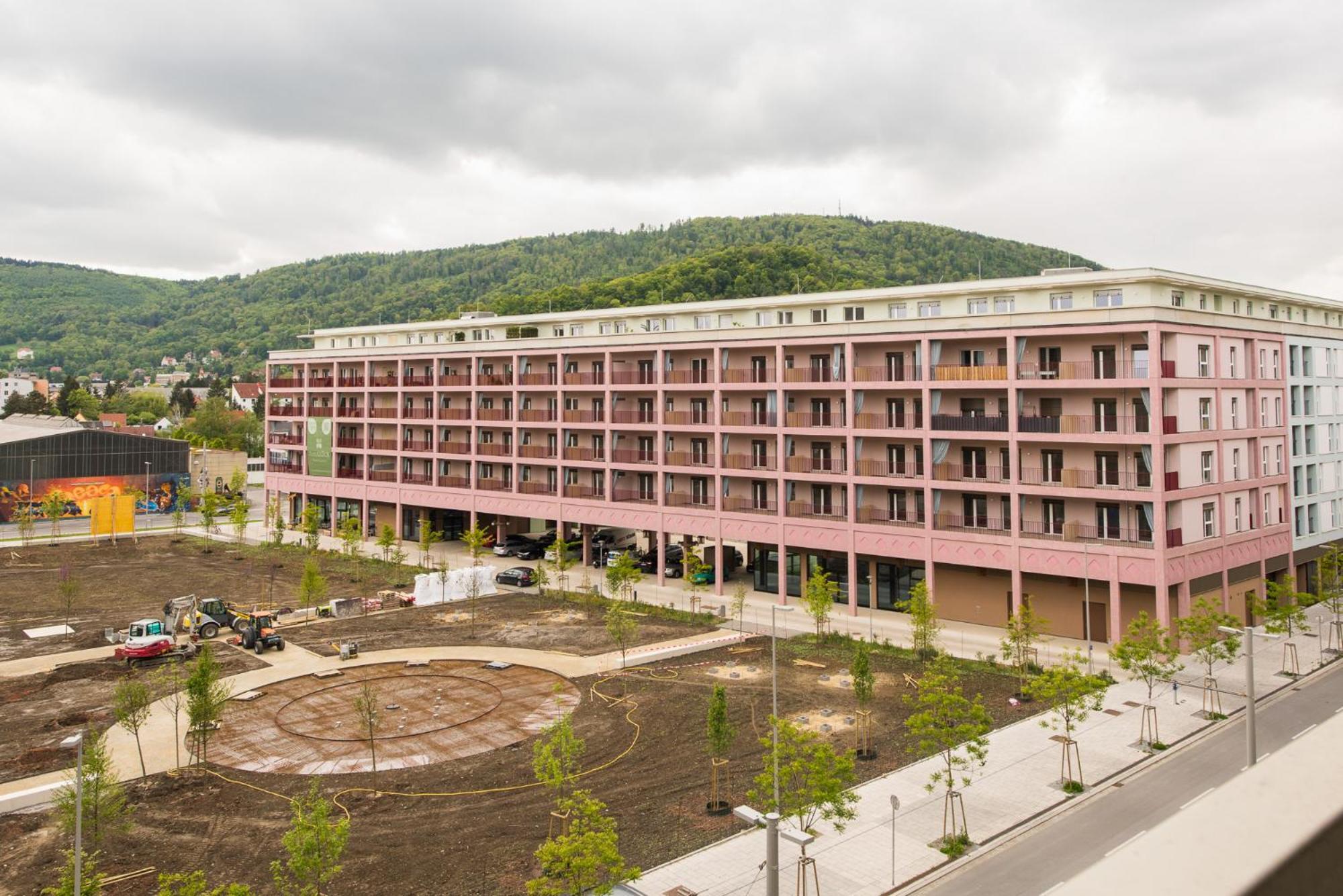Muzeta Graz - Eco-Friendly Parkview Holiday Apartments In Graz'S Smart City Exteriör bild